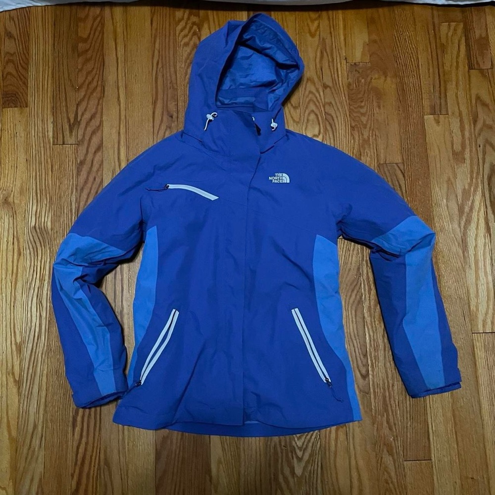 free ship. women’s medium blue north face hyvent 3 in 1 jacket